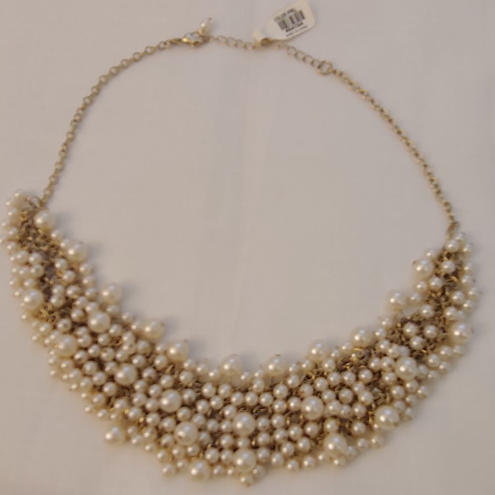 Pearl beads  necklace